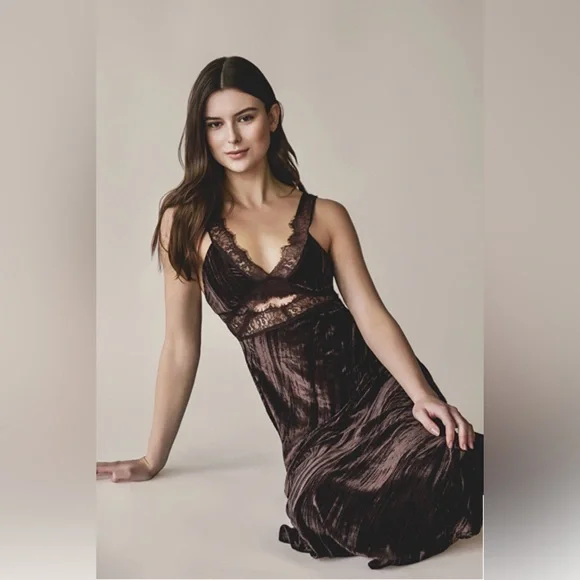 Zara Brown Velvet Lace-Trim Slip Dress - Picture 3 of 12